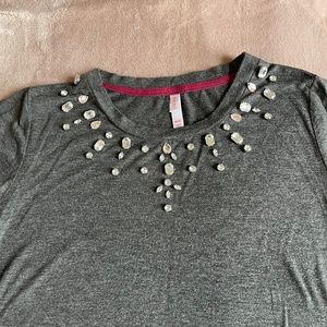 Top with crystal stones